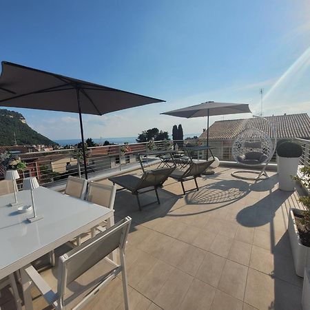 Garda View - Nuovo Appartamento Con Solarium Vista Lago Buitenkant foto